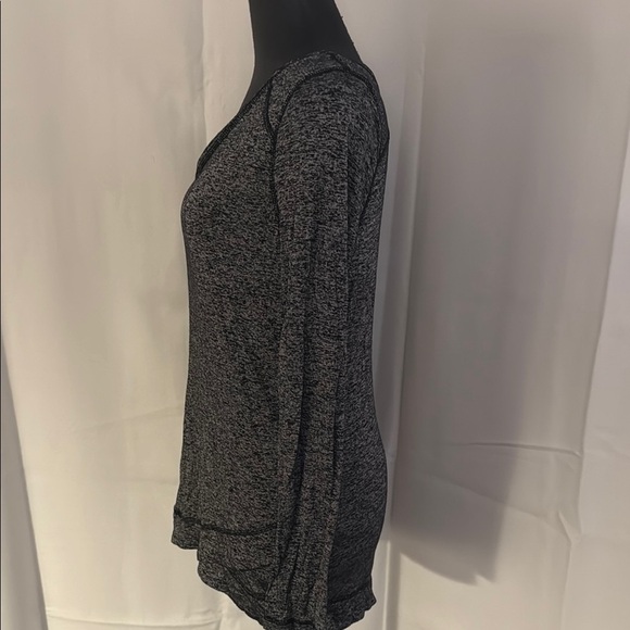 Women's Black Long Sleeve Top - Picture 2 of 6